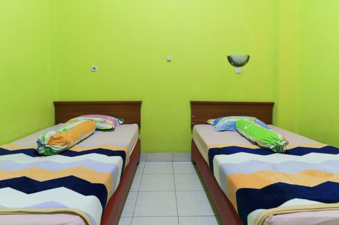 Wisma tamu Adhyaksa Syariah 2*
