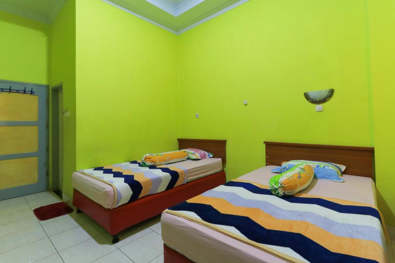 Adhyaksa Syariah