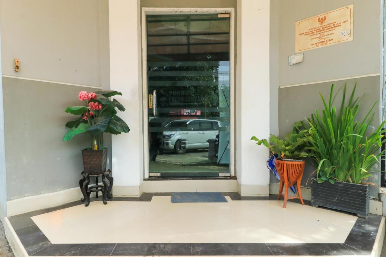 Wisma tamu Adhyaksa Syariah