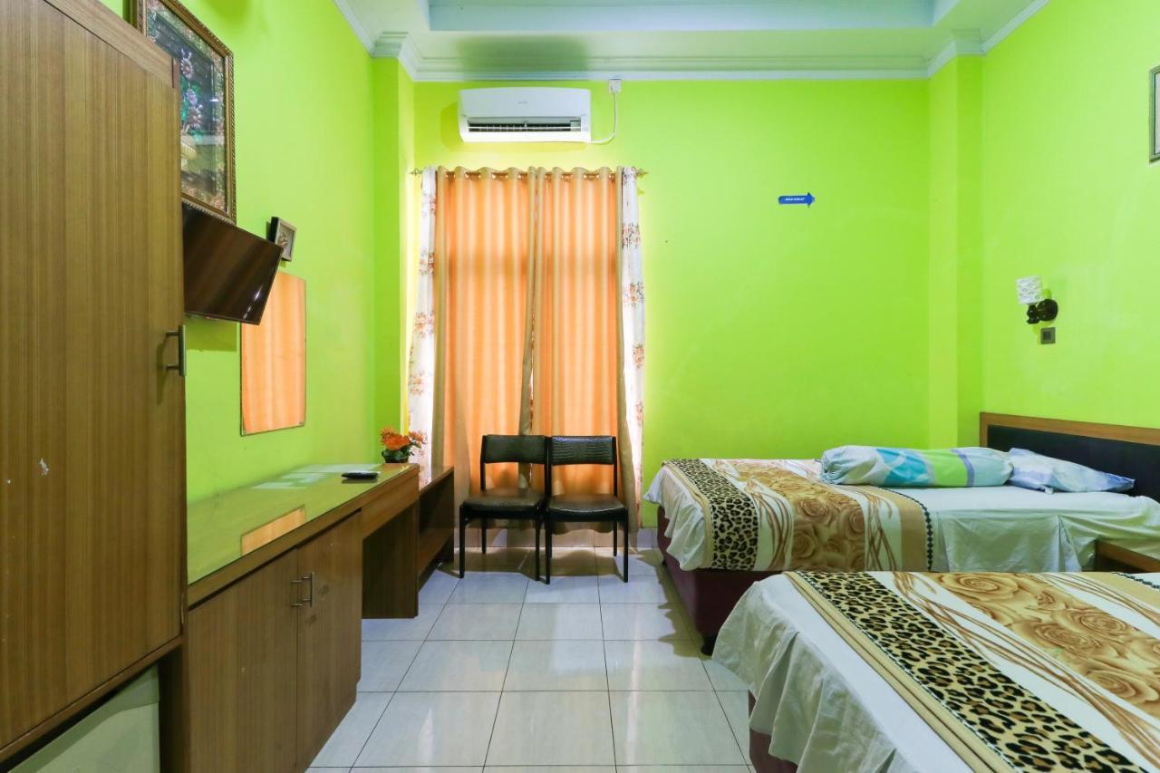 Adhyaksa Syariah Wisma tamu